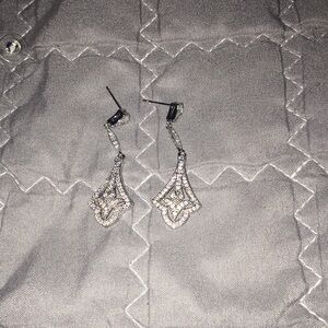Zakol  vintage silver color shiny zircon drop earrings